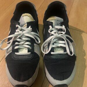 Nike Daybreak Type SE Black Grey Fog